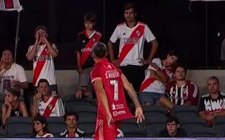 El controvertido festejo de Santiago Montiel contra River y su posterior disculpa