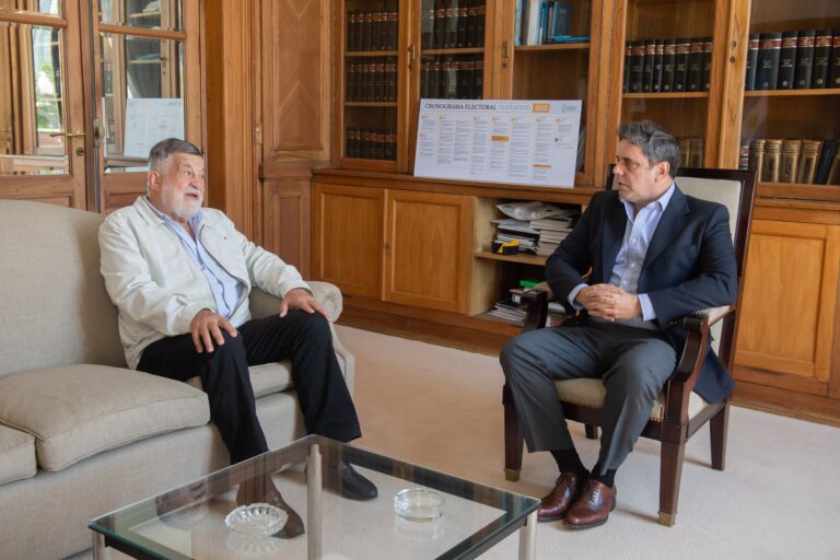 El Empresario Jorge Rocchia Ferro se suma a La Libertad Avanza Tucumán tras reunirse con Lisandro Catalán en Casa Rosada
