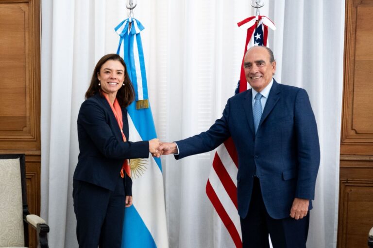 Francos se reunió con Dressel para fortalecer el comercio con EE.UU Guillermo FRancos
