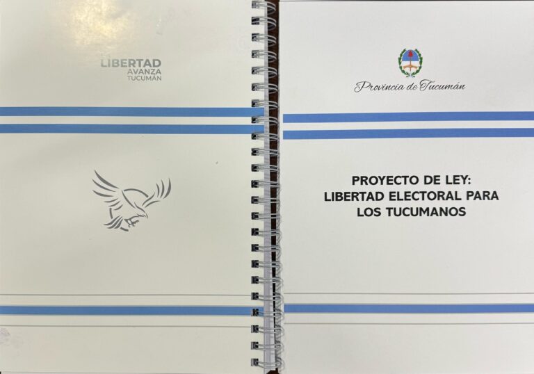 Junta de firmas La Libertad Avanza