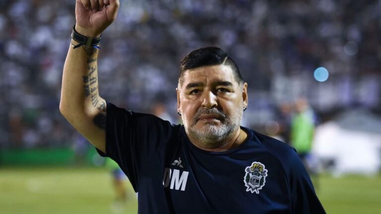 Juicio por la muerte de Maradona: médicos aseguraron que la cirugía no era necesaria Diego Maradona