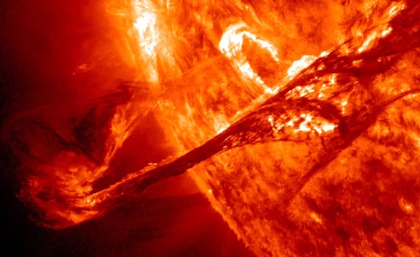 Tormenta solar extrema: la NASA advierte por posibles cortes de luz, radio e internet