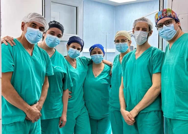 Hospital Avellaneda: una cirugía infantil compleja evitó la derivación al Garrahan