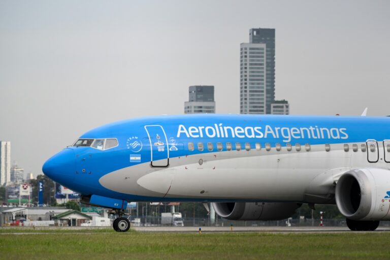 Histórico: Aerolíneas Argentinas no pedirá fondos al Estado por primera vez desde su estatización Aerolineas Argentinas