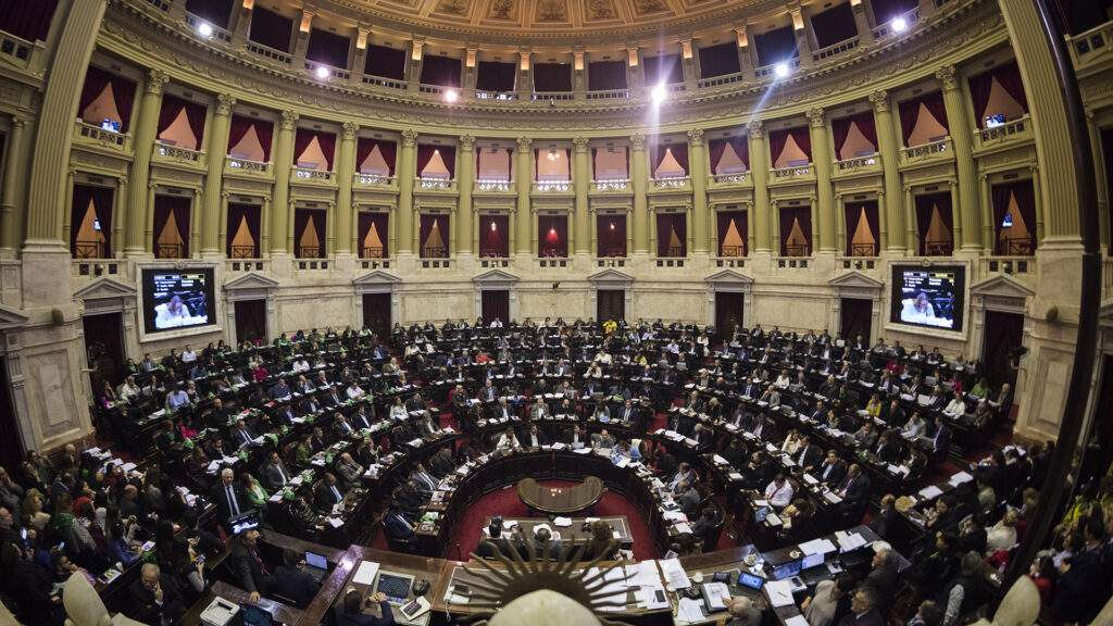Aumento de salarios en el Congreso