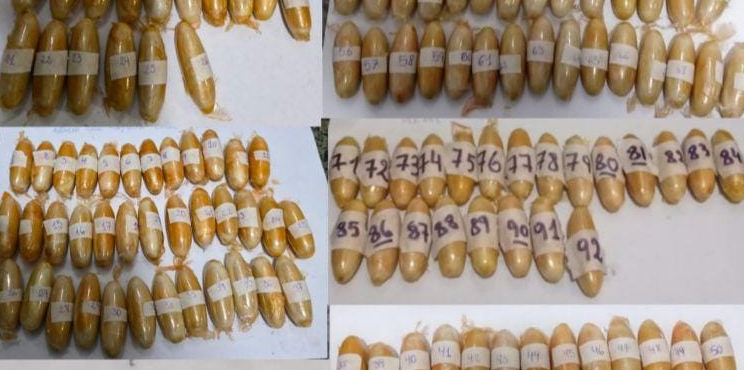 Detienen a dos pasajeros que habían ingerido 197 cápsulas de cocaína