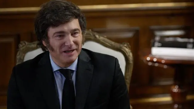 Milei contra el kirchnerismo: “Es a todo o nada” en la previa electoral