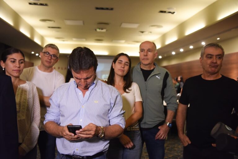 El radicalismo se derrumba en Tucumán: Sánchez perdió más de 290.000 votos