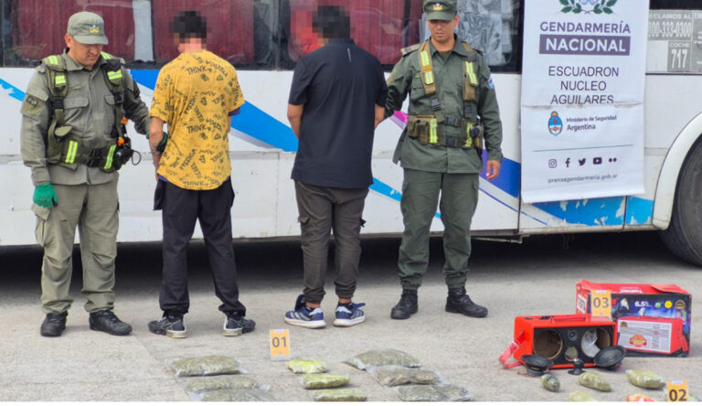 Insólito: Llevaba marihuana escondida en un parlante y pegada al cuerpo IMG 5849