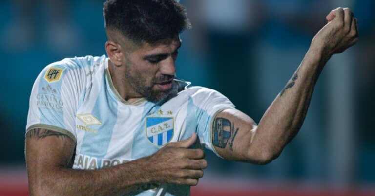 El regreso de Leandro Díaz al predio reaviva versiones sobre su futuro en Atlético Leandro Díaz Atlético de Tucumán