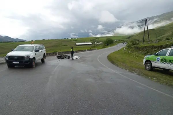 Accidente fatal en la Ruta 307: murieron dos personas tras un choque entre una moto y una camioneta Accidente en ruta 307