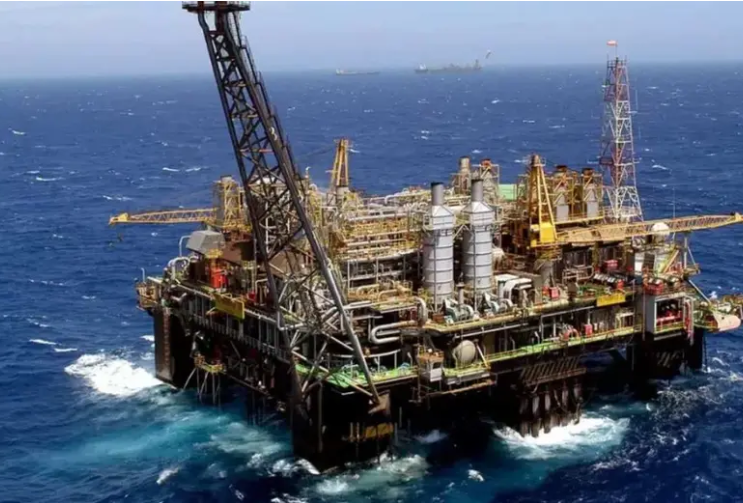 La ilegal nueva explotación petrolera en Malvinas y efuerte rechazo del Gobierno ilegal