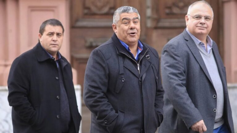 Escándalo en la AFA: hallan contrato con comisiones, exclusividad y dólares Escandalo en la AFA