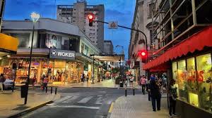 Comercio en Año Nuevo: cómo será la atención en Tucumán el 29, 30 y 31 de diciembre comercio en Año nuevo