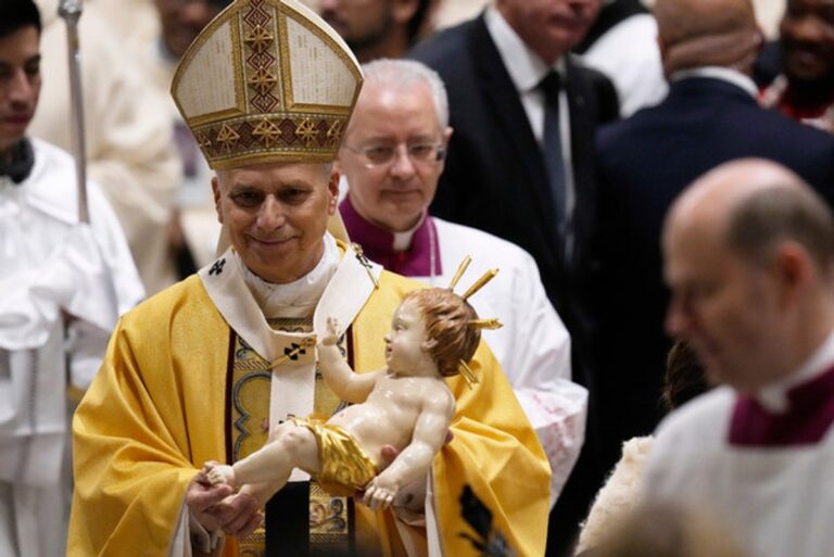Navidad y llamado a la paz: León XIV dio su primera bendición Urbe et Orbi Navidad - Papa