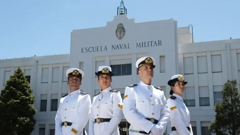 Así es la Facultad de la Armada: carreras, posgrados y formación estratégica en el ámbito marítimo Fuerzas armadas