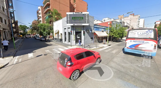 Policía fue víctima de robo en Barrio Norte mientras estaba en servicio policía