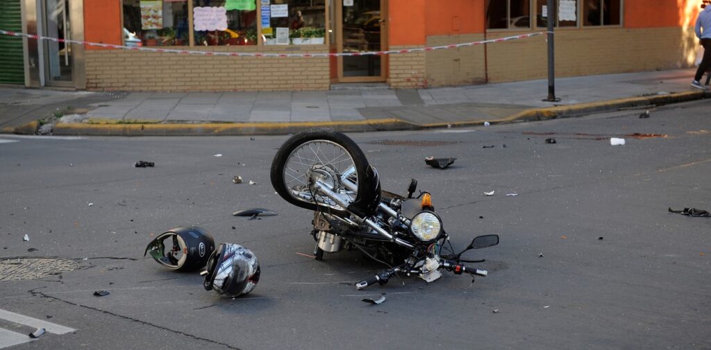 Motos