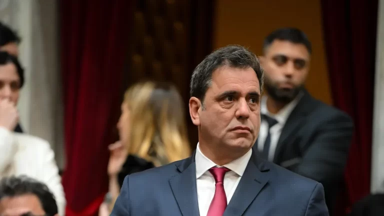 Lisandro Catalán: “La Legislatura tiene un gasto obsceno que solo sostiene una red de privilegios” Lisandro Catalán