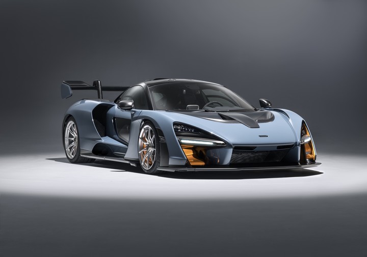 El kirchnerismo destruyó un alerón McLaren que habría sido donado por un diseñador tucumano en 2019 para la universidad de Tucumán McLaren