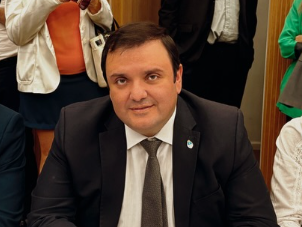 Huesen acusó a Vargas de querer llevar a Tucumán al “modelo chino” de control y censura estatal a las opiniones libres Gerardo Huesen