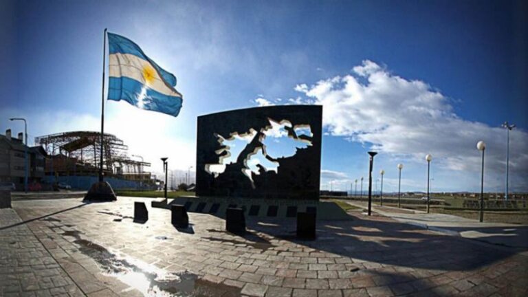 Archivo revelador: un documento inédito de 1813 refuerza la soberanía Argentina sobre Malvinas Malvinas