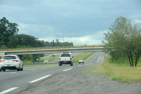 El Gobierno recibió 20 ofertas para concesionar rutas clave, incluida la RN 9 y el acceso al aeropuerto en Tucumán