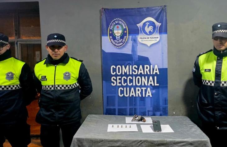 Secuestran un revólver en la casa de un prestamista acusado de amenazar a una vecina