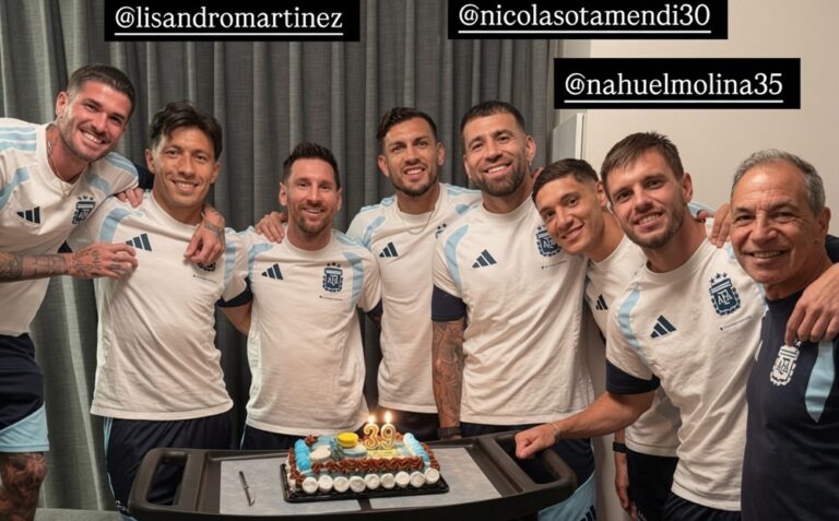 Messi celebró su cumpleaños junto a la Selección en plena concentración mundialista