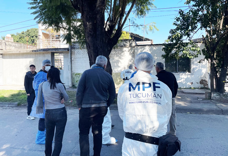 Crimen en calle España al 1500: un hombre habría matado a su hermana y luego habría intentado suicidarse