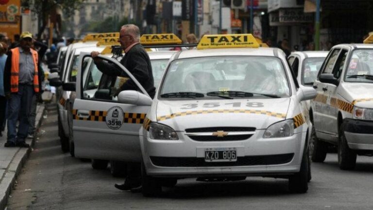 Desde este miércoles aumenta la tarifa de taxis en San Miguel de Tucumán: la bajada de bandera costará $1.200