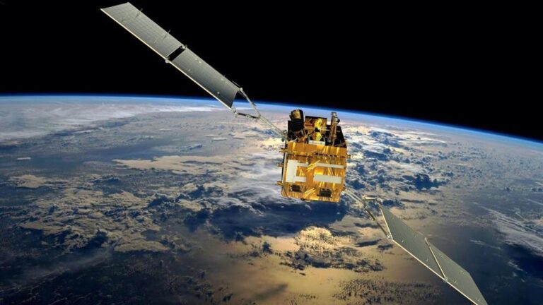 Argentina avanza en el desarrollo de un satélite para combatir la pesca ilegal y proteger el Mar Argentino