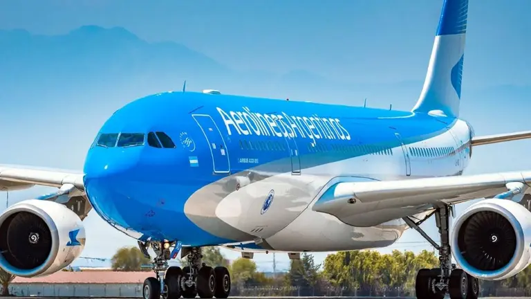 Aerolíneas Argentinas volvió a tener patrimonio neto positivo tras más de una década y pagará Ganancias