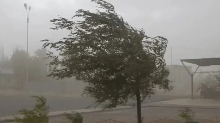 Alerta por fuertes vientos en Tucumán: qué zonas serán afectadas este jueves