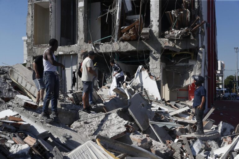 Terremoto en Colombia: ya son 132 los muertos y 570 heridos