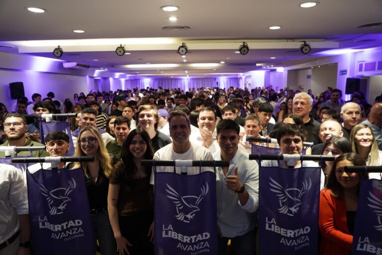 La Libertad Avanza reunió a 800 jóvenes en su Congreso Nacional de la Juventud en Tucumán