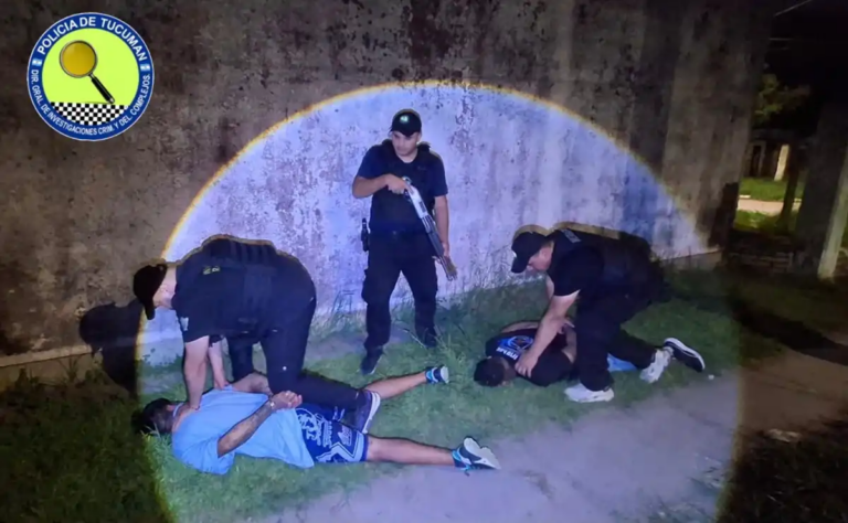 Un enfrentamiento a tiros entre dos familias derivó en el crimen de una mujer