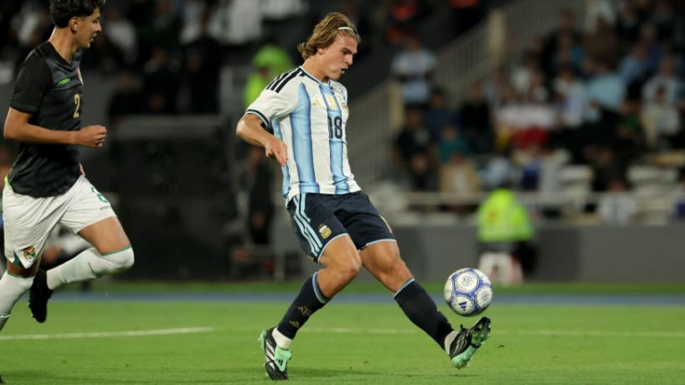 La Selección goleó a Bolivia y comenzó con triunfo la era post Messi