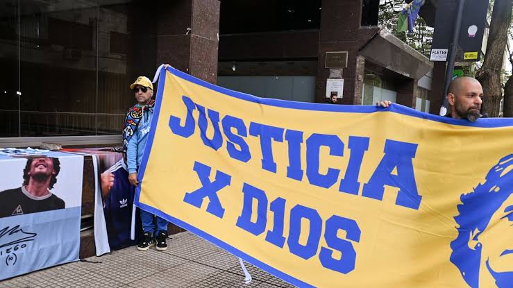 Juicio por la muerte de Maradona: expondrán sus alegatos finales los abogados de Jana y Dieguito Fernando